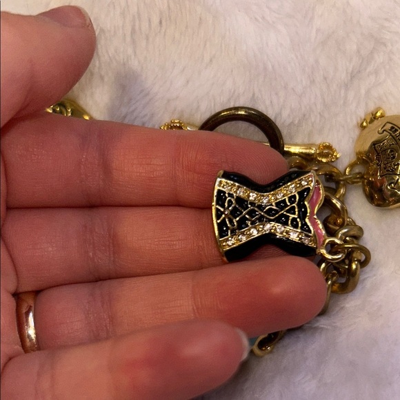 Rare Vintage Juicy Couture Gold Tone Charm Bracelet locket corset - Picture 8 of 10